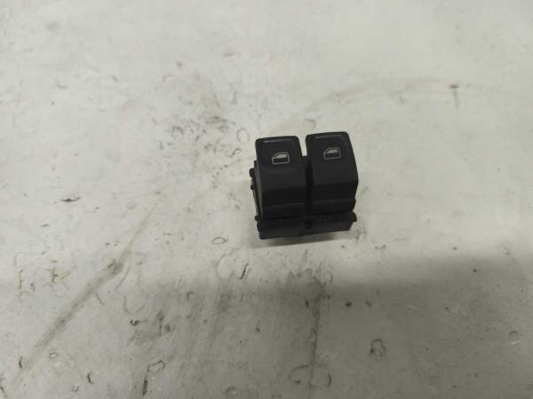 BOUTON LEVE VITRE VW POLO 6R/C - Vue 1